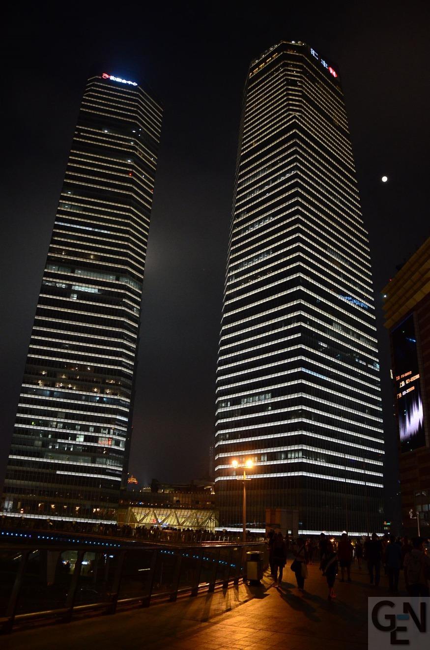 1200px-Night_Shanghai_IFC1.jpg